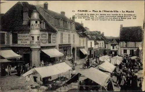 Ak Fismes Marne, Place de l'Hotel de Ville, La Marche