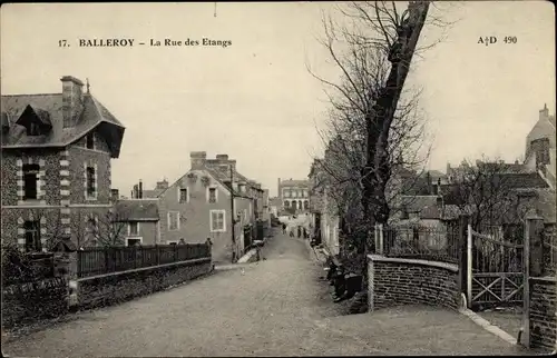 Ak Balleroy Calvados, La Rue des Etangs