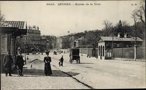 Ak Sevres Hauts de Seine, Entree de la Ville