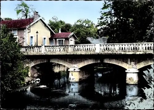 Ak Saint Pardoux la Riviere Dordogne, Le Pont