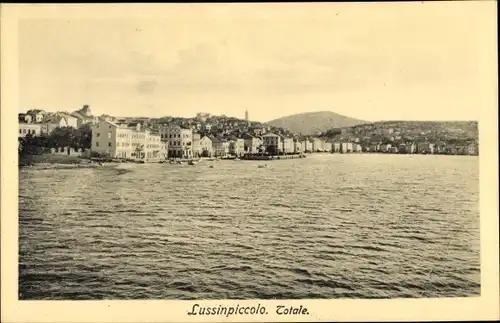 Ak Mali Lošinj Lussinpiccolo Kroatien, Blick auf den Ort mit Hafen