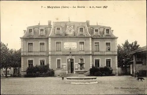 Ak Meyzieu Isere, La Mairie