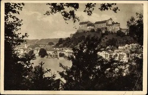 Ak Burghausen an der Salzach Bayern, Teilansicht mit Burg