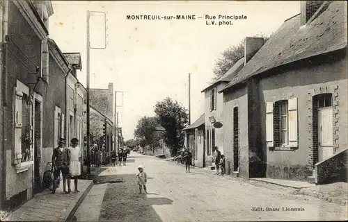 Ak Montreuil sur Maine Maine-et-Loire, Rue Principale
