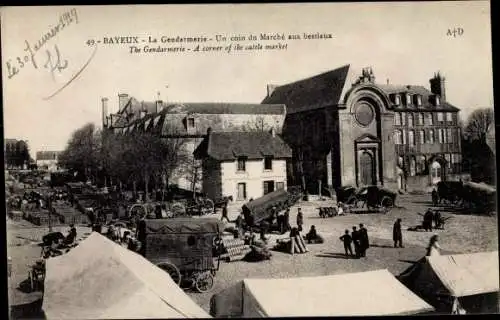 Ak Bayeux Calvados, La Gendarmerie, Un coin de Marche aux bestiaux