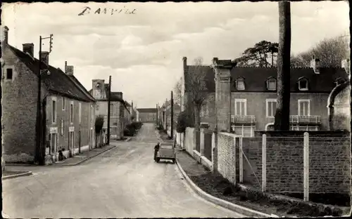 Ak Banville Calvados, Rue du Marche