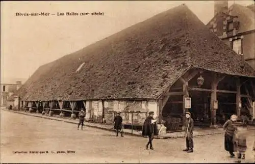 Ak Dives sur Mer Calvados, Les Halles