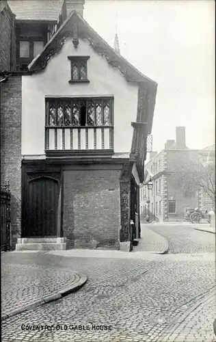 Ak Coventry West Midlands England, Old Gable House, Street View