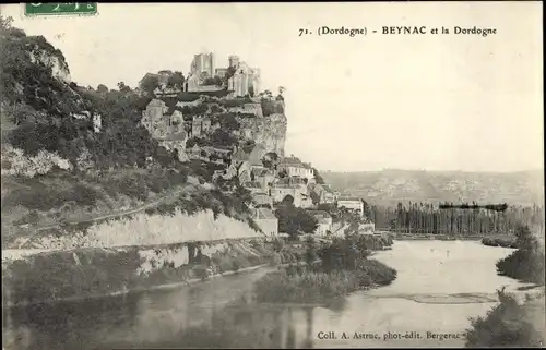 Ak Beynac Dordogne, Ortspartie mit Schloss