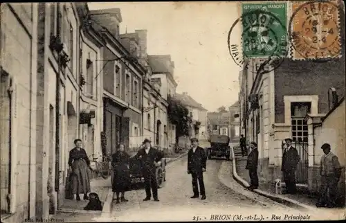 Ak Brion Maine-et-Loire, Rue Principale