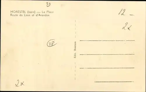 Ak Morestel Isère, Place, Route de Lyon et d'Arandon
