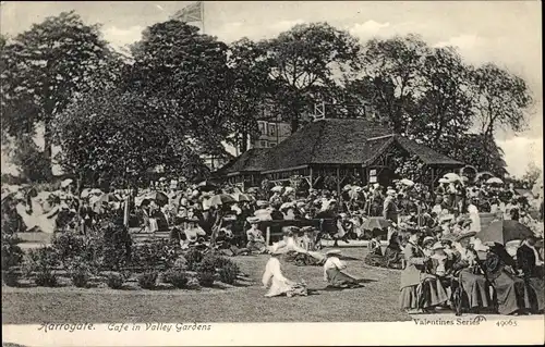 Ak Harrogate Yorkshire England, Cafe in Valley Gardens