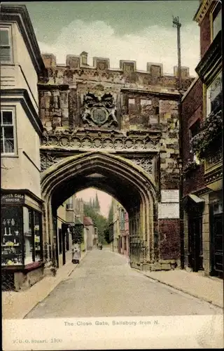 Ak Salisbury South West England, The Close Gate from North