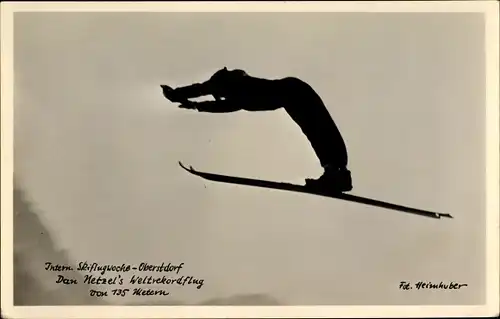 Ak Oberstdorf im Oberallgäu, Intern. Skiflug Woche 1950, Weltrekordflug von Dan Netzel