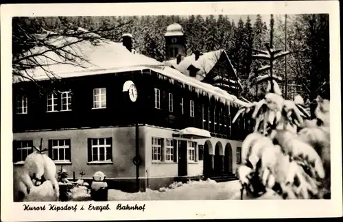 Ak Kipsdorf Altenberg im sächsischen Erzgebirge, Bahnhof im Winter