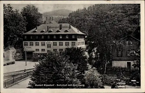 Ak Kipsdorf Altenberg im sächsischen Erzgebirge, Bahnhof mit Spitzberg