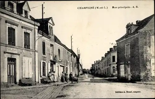 Ak Champigné Maine-et-Loire, Rue principale