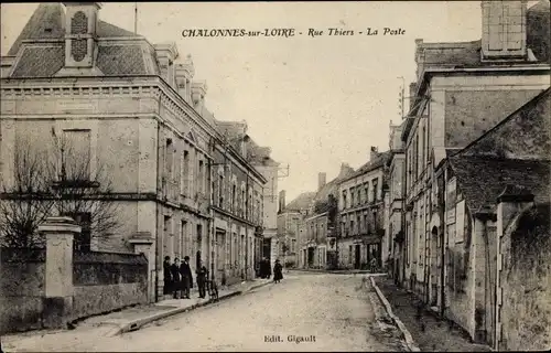 Ak Chalonnes sur Loire Maine et Loire, Rue Thiers, La Poste