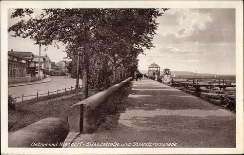 Ak Niendorf Timmendorfer Strand, Strandstraße, Strandpromenade