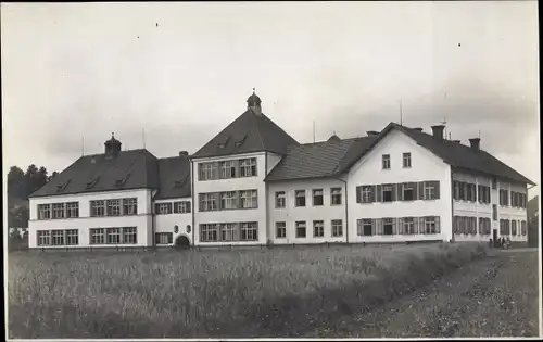 Foto Ak Peißenberg in Oberbayern, Blick auf ein Gebäude