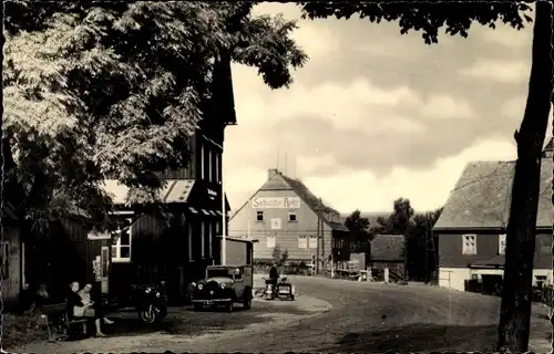 Ak Zinnwald Georgenfeld Altenberg im Erzgebirge, Straßenpartie