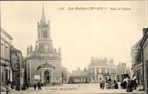 Ak Les Rairies Maine-et-Loire, Place de l'Eglise