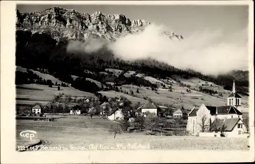 Ak Saint Bernard Isere, Blick auf den Ort