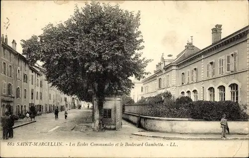 Ak Saint Marcellin Isère, Les Ecoles Communales et le Boulevard Gambetta