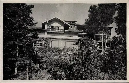 Ak Törwang Samerberg in Oberbayern, Sanatorium Dr. med. R. Spengel, Außenansicht