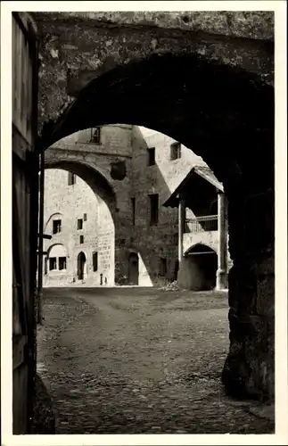 Ak Burghausen an der Salzach Bayern, Burghof