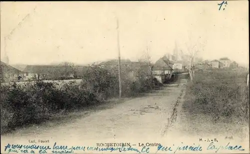Ak Rochetoirin Isere, Le Centre