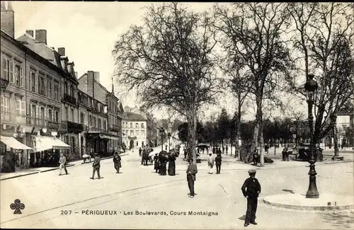 Ak Périgueux Nouvelle-Aquitaine Dordogne, Les Boulevards, Cours Montaigne