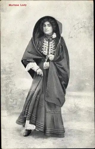 Ak Maltese Lady, Damenportrait, Frau in maltesischer Tracht