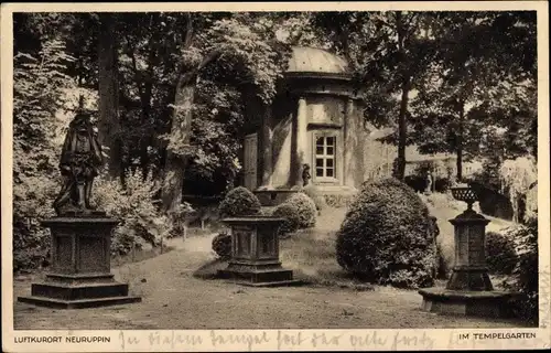 Ak Neuruppin in Brandenburg, Partie im Tempelgarten