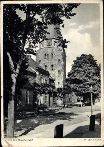 Ak Travemünde Lübeck, An der Kirche