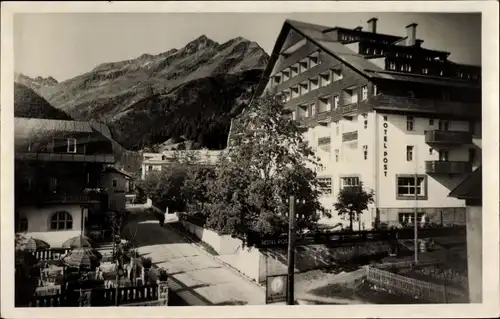 Ak Sankt Anton am Arlberg Tirol Österreich, Hotel Post