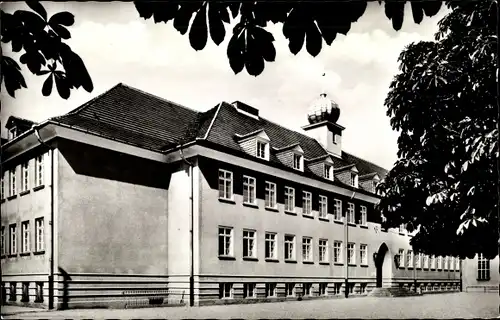 Ak Töging am Inn Oberbayern, Schulhaus der Volkshochschule