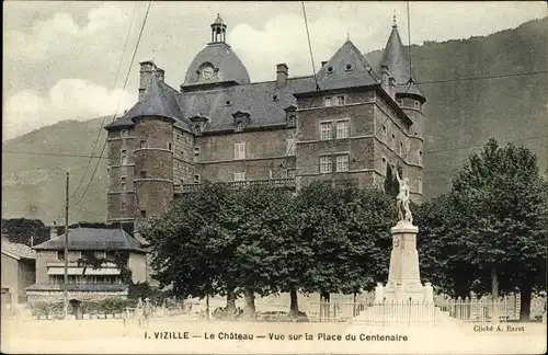 Ak Vizille Isere, Le Chateau, Vue sur la Place du Centenaire