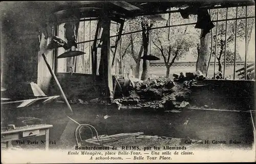 Ak Reims Marne, Ecole Menagere, Place Belle Tour, Une Salle de Classe