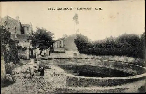 Ak Meudon Hauts de Seine, L'Abreuvoir