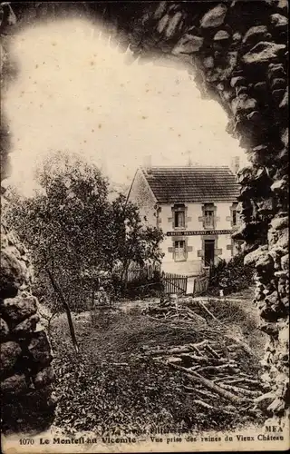 Ak Le Monteil au Vicomte Creuse, Vue prise des ruines de Vieux Chateau