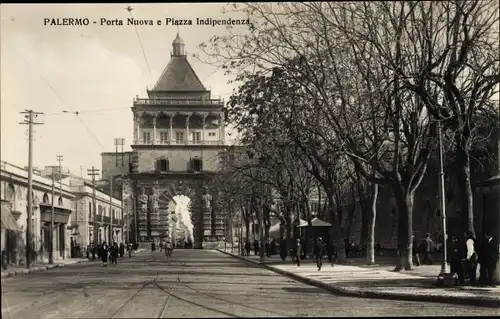 Ak Palermo Sizilien Sicilia Italien, Porta Nuova e Piazza Indipendenza