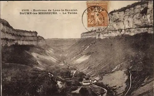 Ak Baume les Messieurs Jura, La Vallée