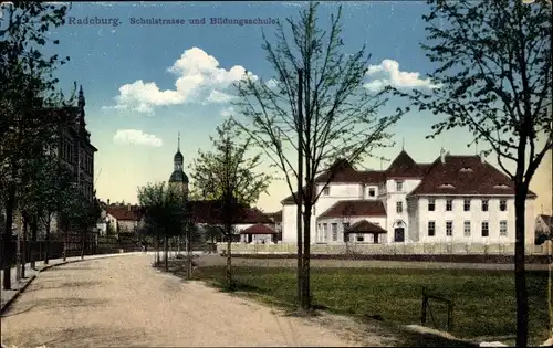 Ak Radeburg Sachsen, Schulstraße, Bildungsschule