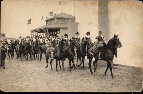 Ak 's Gravenhage Den Haag Südholland, National Historischen Optocht 1913, Festumzug, Reiter