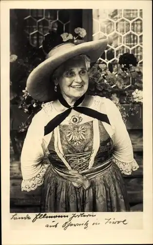 Ak Tirol, Ältere Dame in Tracht, Portrait