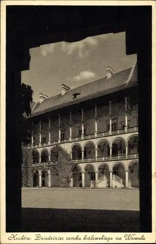 Ak Kraków Krakau Polen, Dziedziniec zamku królewskiego na Wawelu