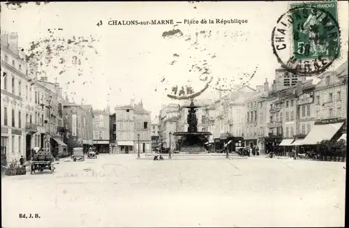 Ak Chalons sur Marne, Place de la Republique