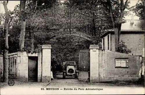 Ak Meudon Hauts de Seine, Entree du Parc Aerostatique, Genie