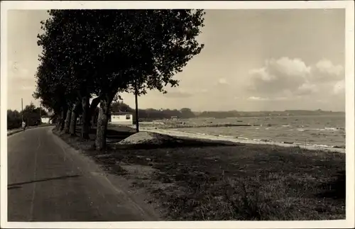 Ak Haffkrug Scharbeutz Ostholstein, Ortspartie, Blick aufs Ufer